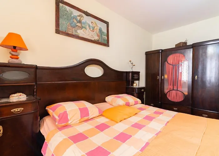 Feriehus House Suzi *